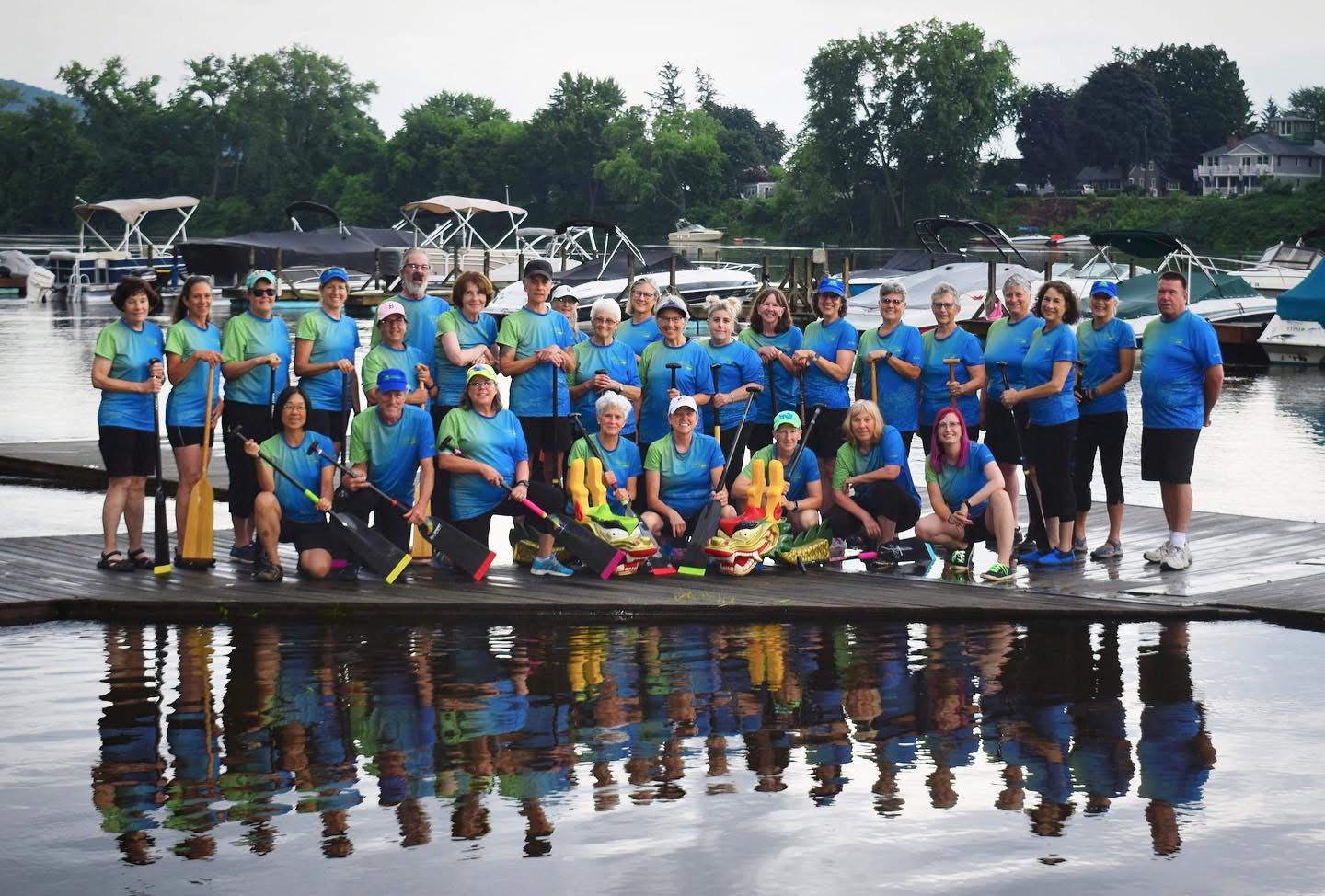 Paradise City Dragon Boat Team Photo